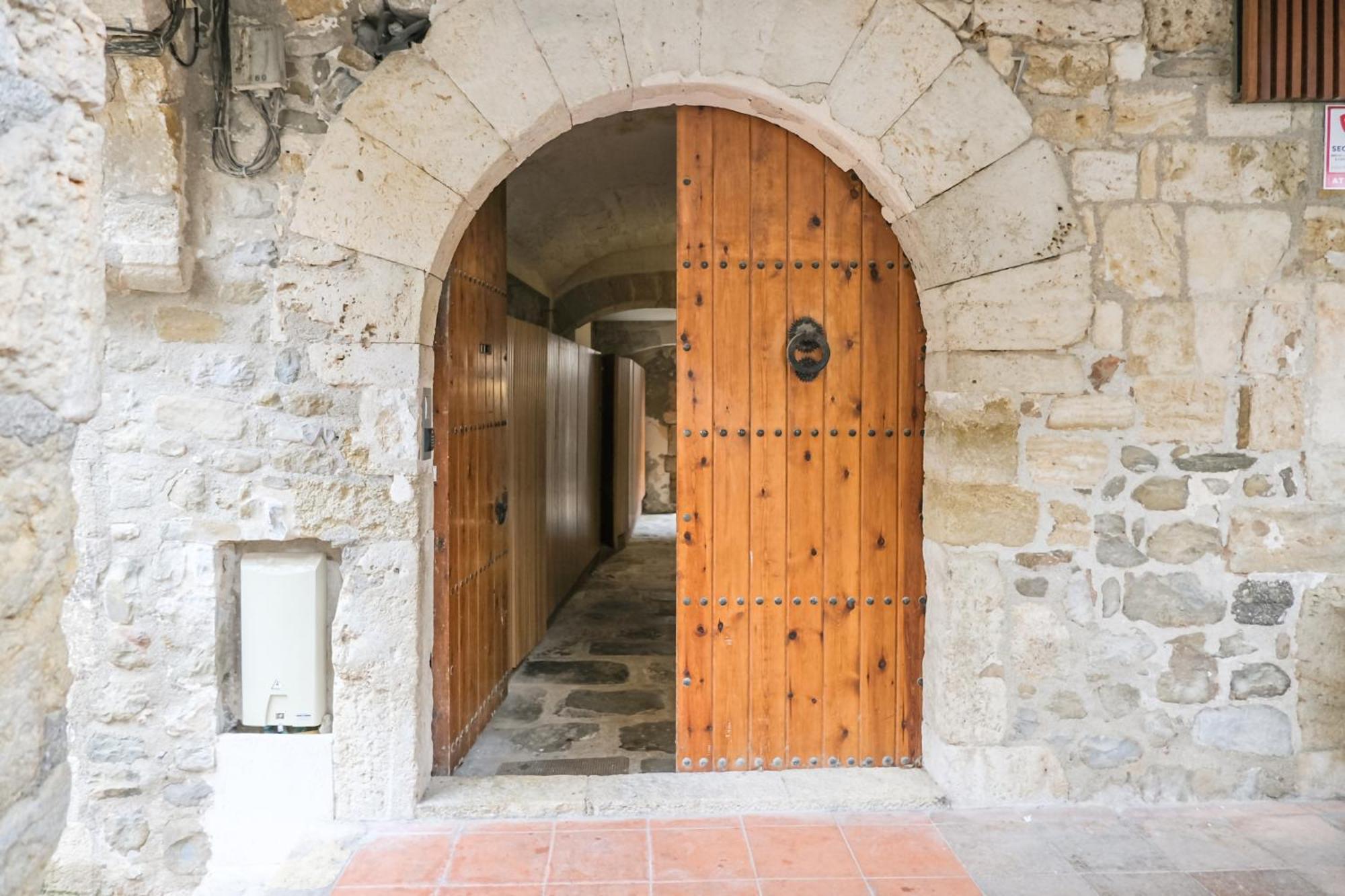 Can Cintet 21Nuevo Apartamento Moderno En Besalú Eksteriør bilde